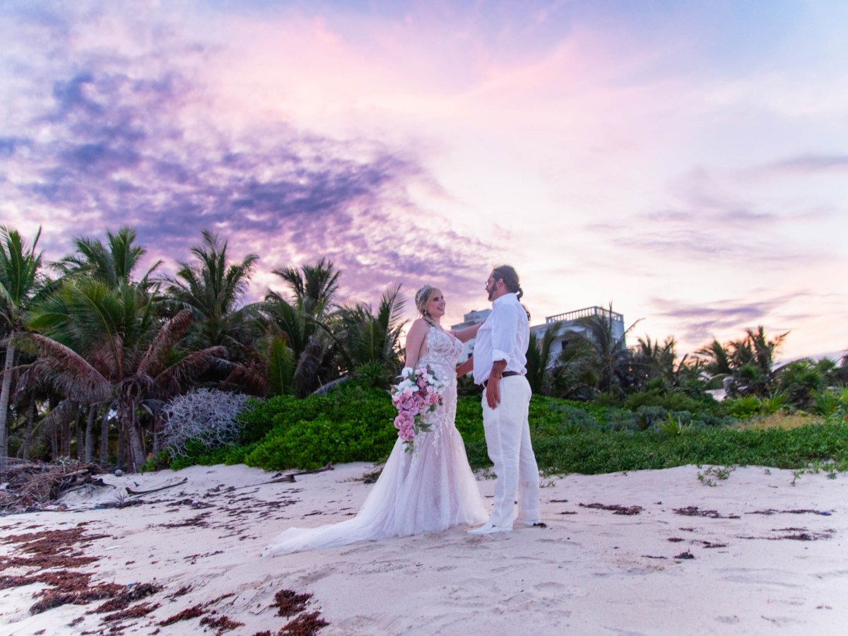 Costa Mujeres Beach&nbsp;Elopement